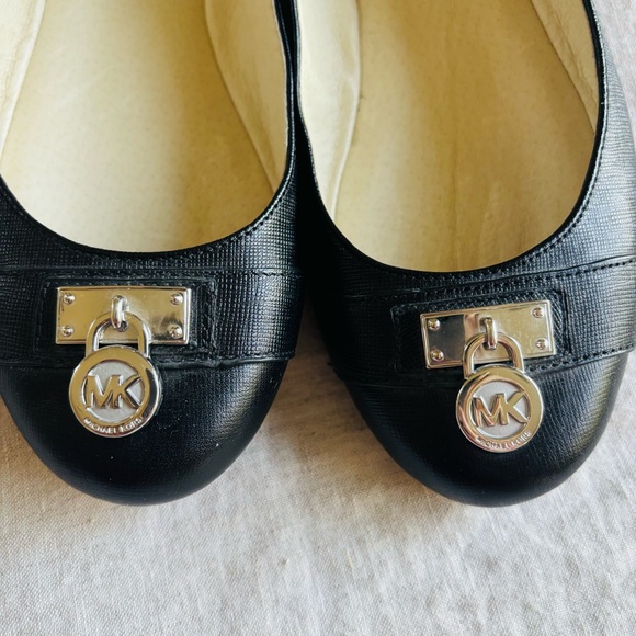Michael Kors Black Women's Flats - Picture 3 of 5